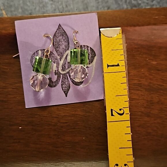 2 pair Hand Crafted Beaded Earrings - Picture 8 of 8